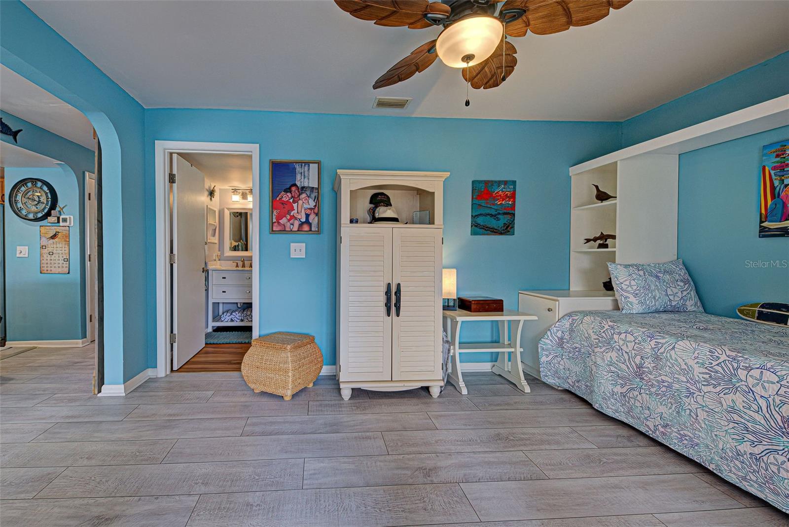 MANASOTA SHORES PH 01 BLDG A - Residential