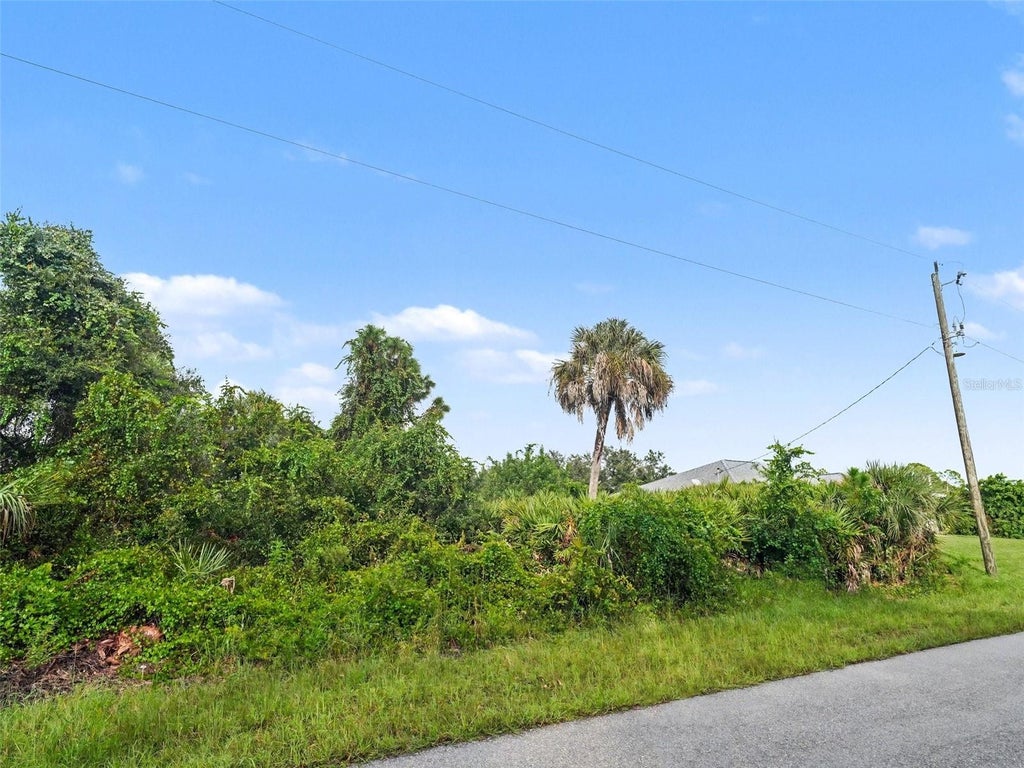 Photo of San Maria Circle, North Port, FL 34286 (MLS # V4951451)