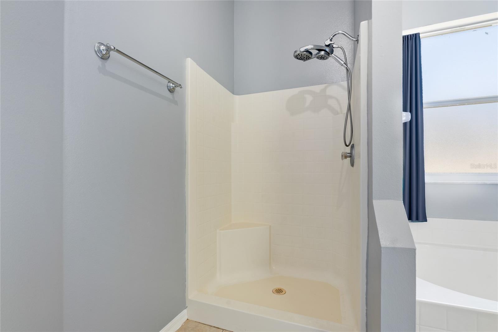 BAYSIDE PRCL C - Residential