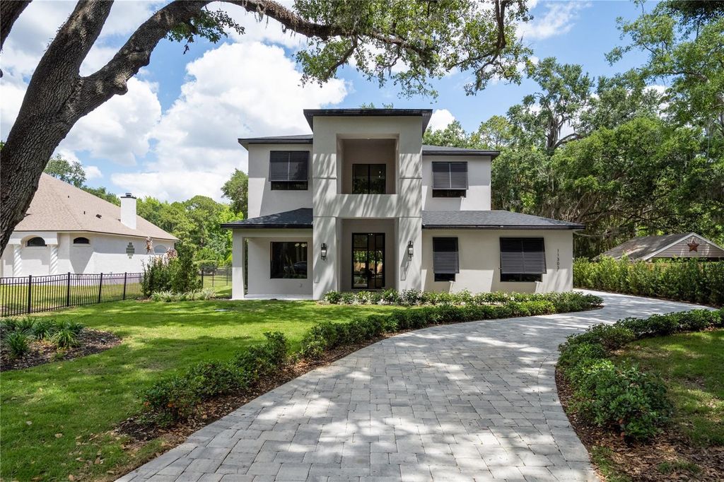 Photo of 11303 Windermere Road, Windermere, FL 34786 (MLS # O6397829)