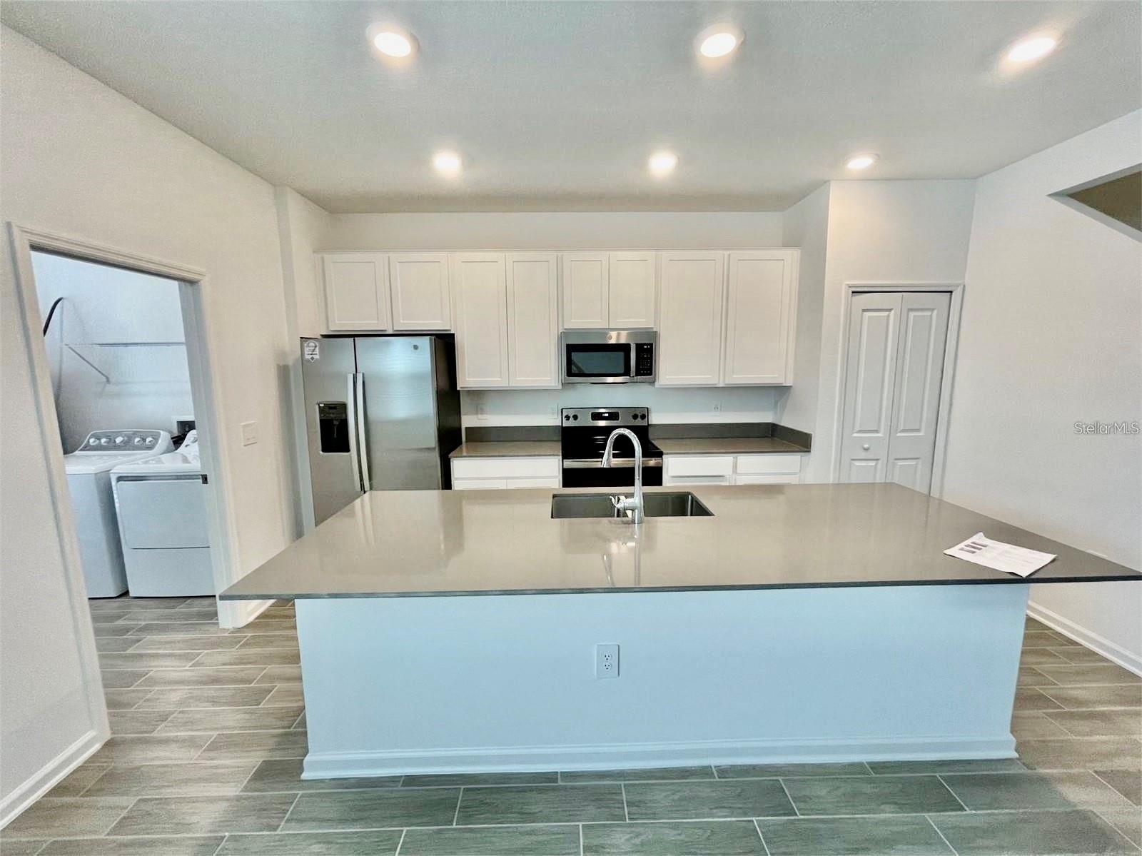 STOREY GROVE PH 4 - Residential