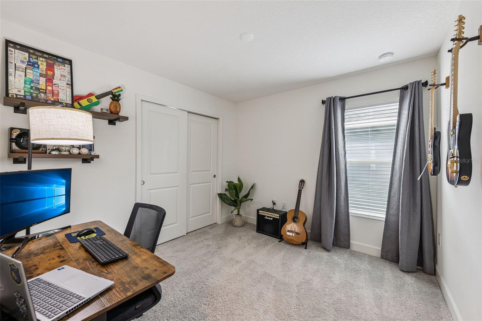 HICKORY RANCH - Residential