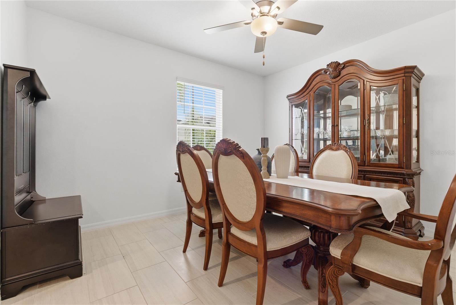 8977 LITTLE BLUESTEM DRIVE