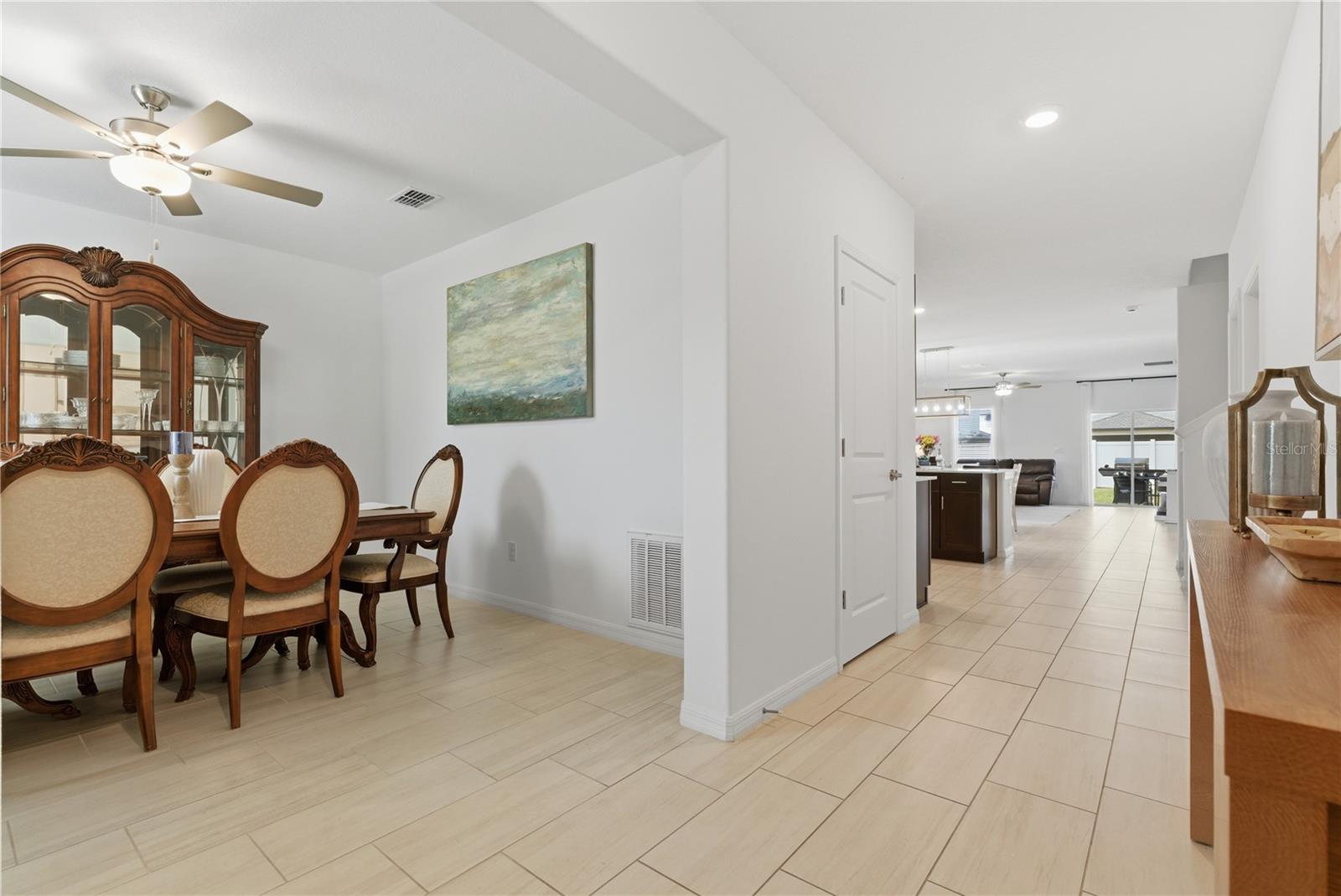 8977 LITTLE BLUESTEM DRIVE