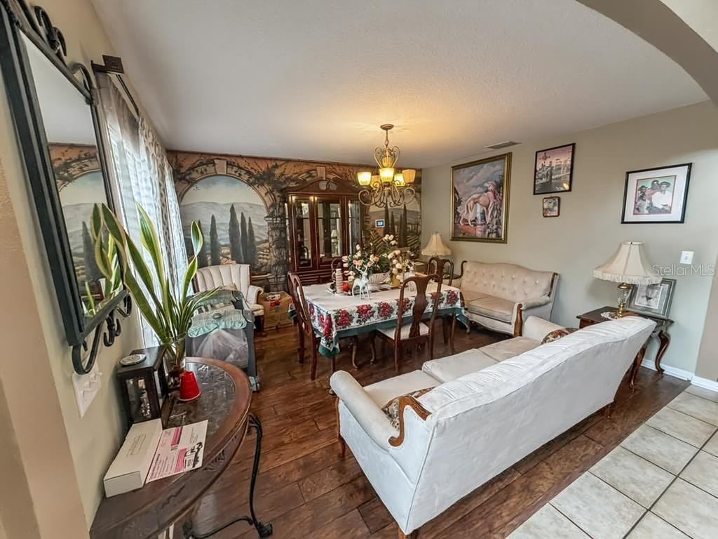 GROVELAND MARINA DEL REY PH 01 - Residential