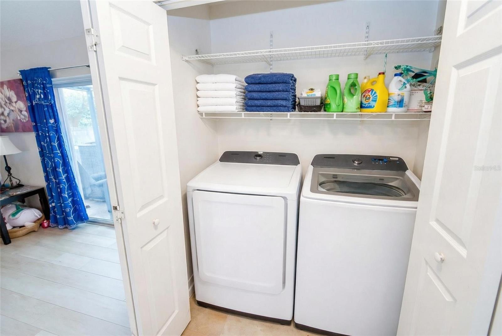 GROVELAND MARINA DEL REY PH 01 - Residential