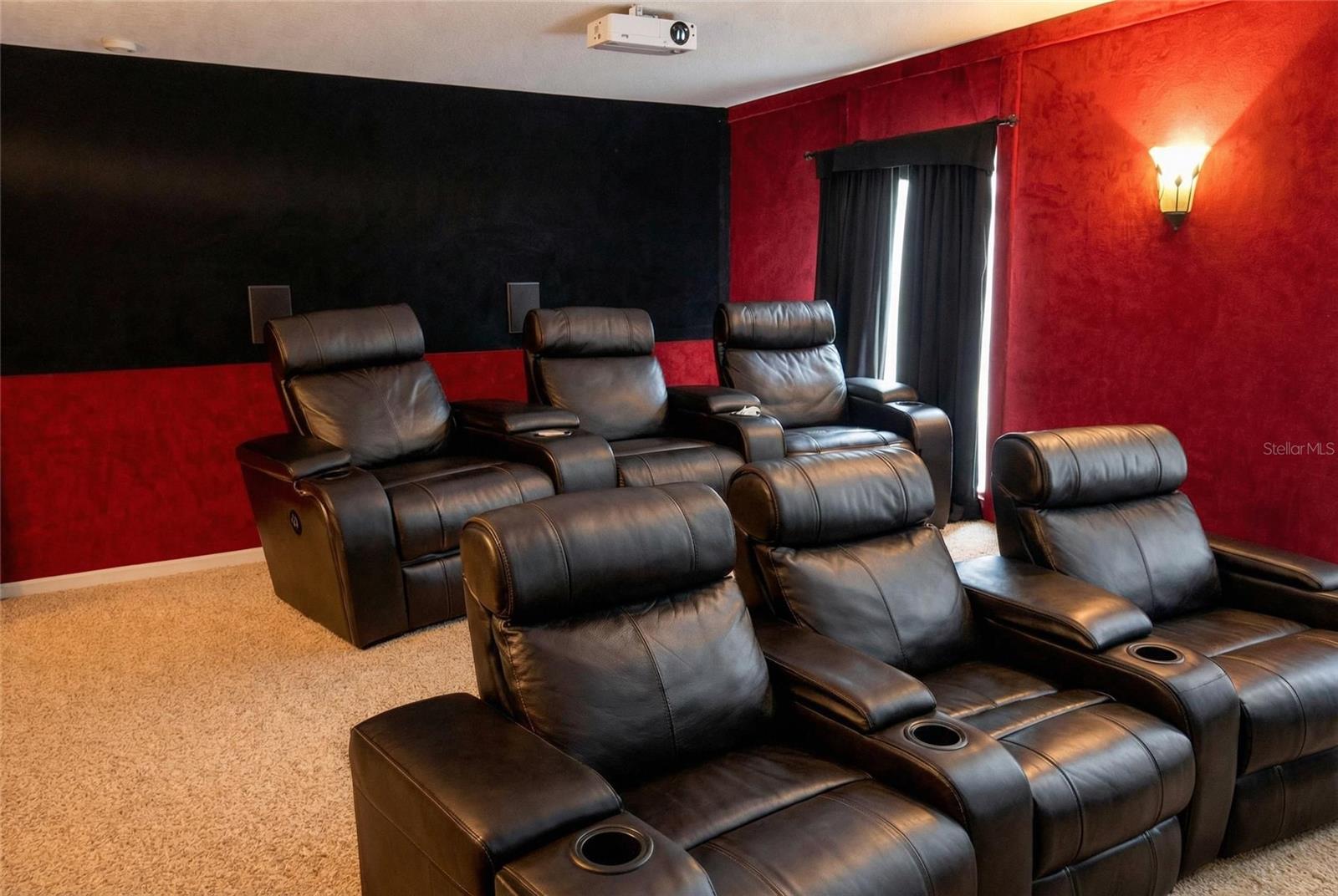 GROVELAND MARINA DEL REY PH 01 - Residential