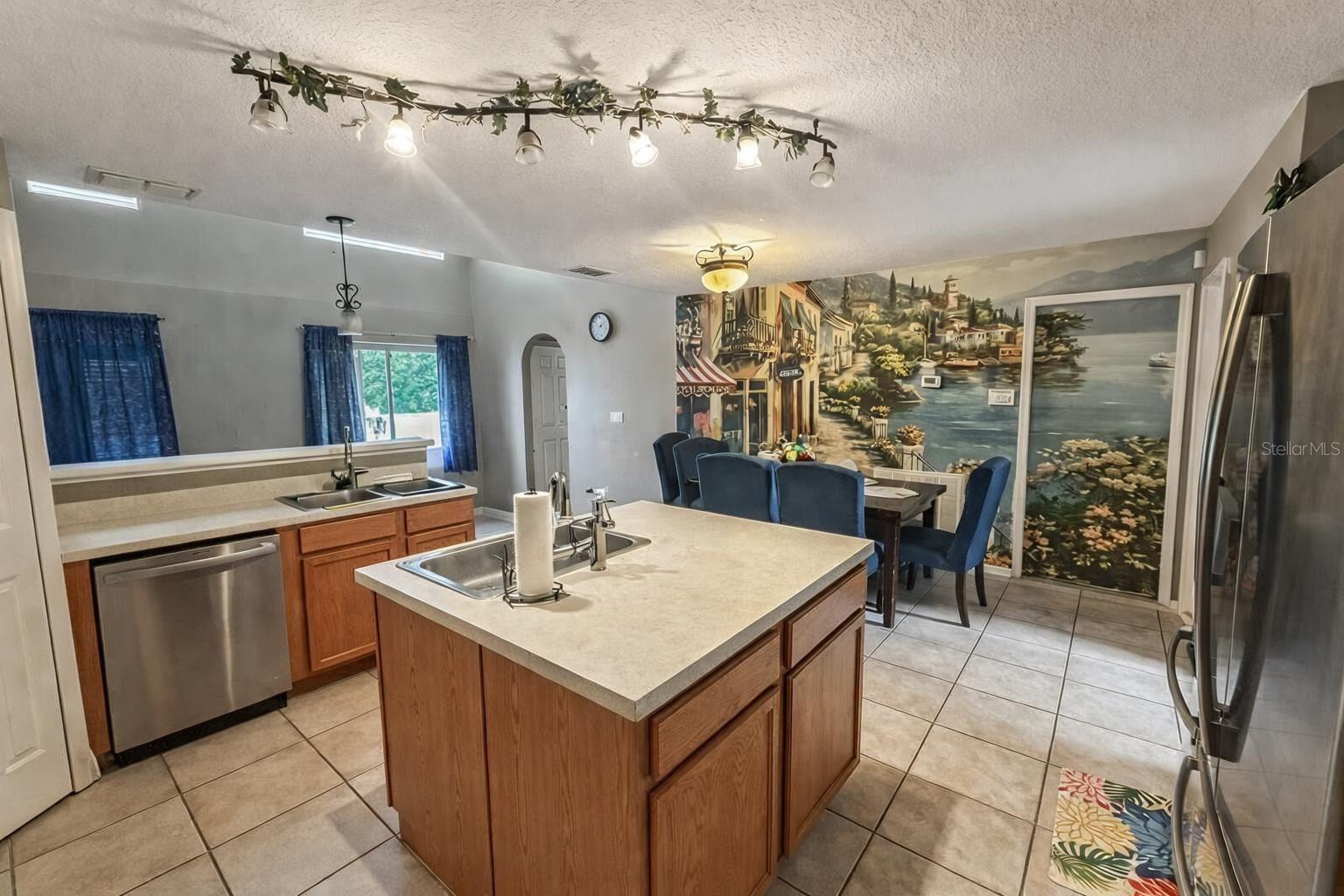 GROVELAND MARINA DEL REY PH 01 - Residential