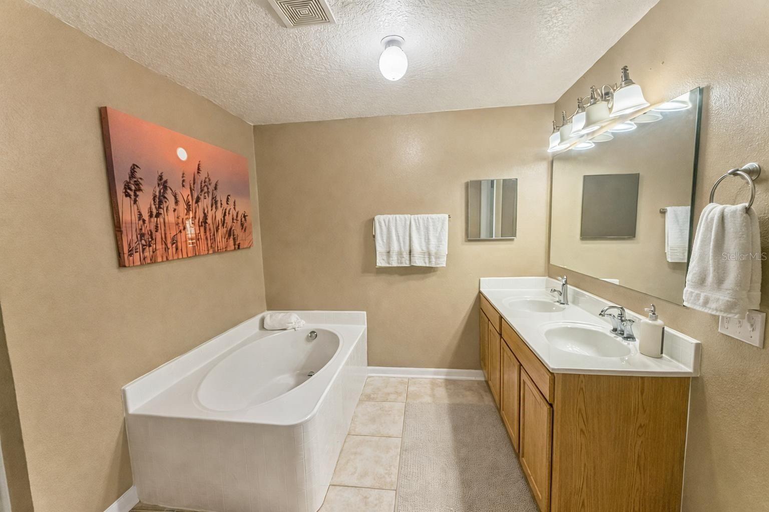 GROVELAND MARINA DEL REY PH 01 - Residential