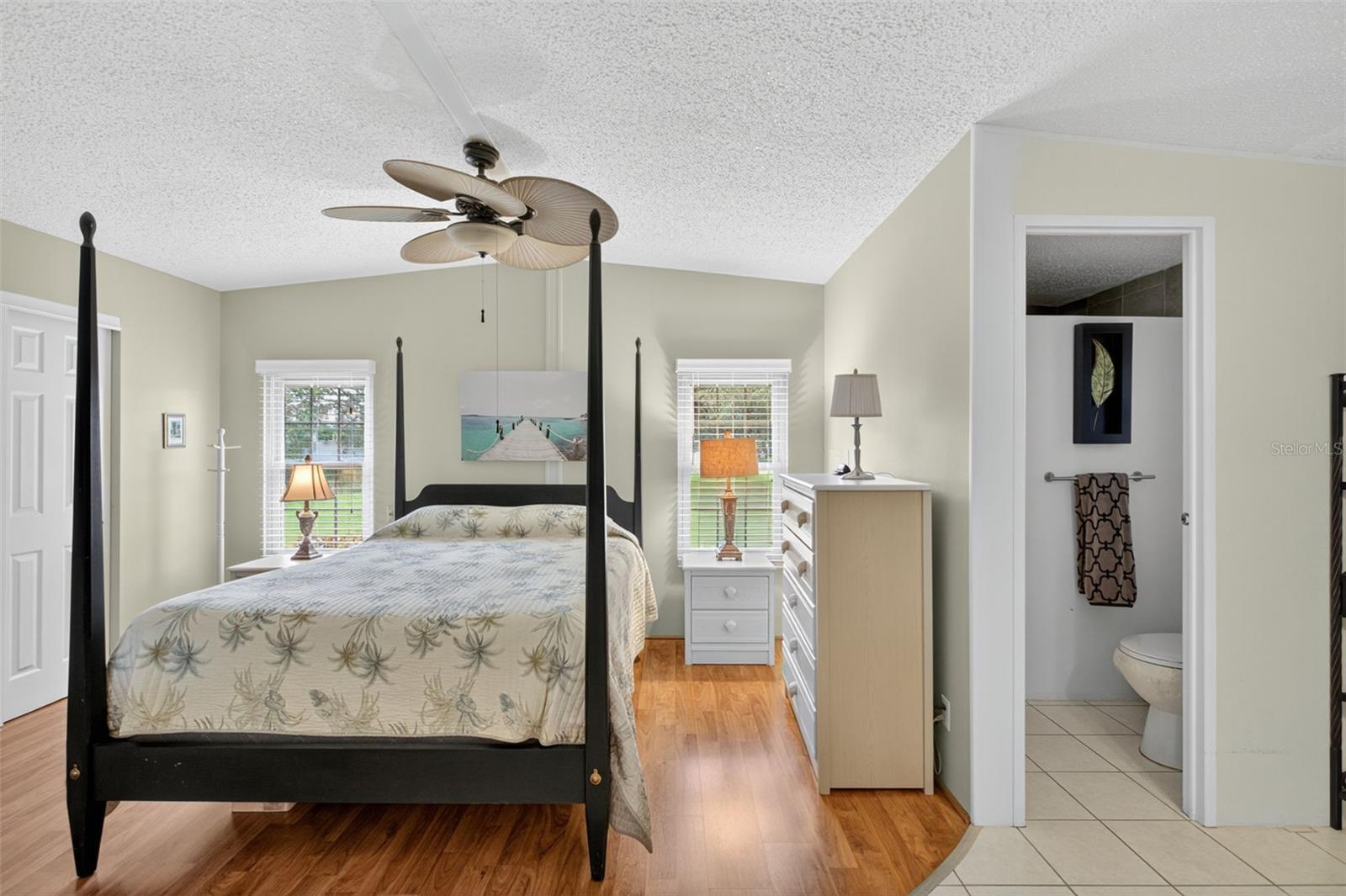 LA CASA MHP CO-OP - Residential