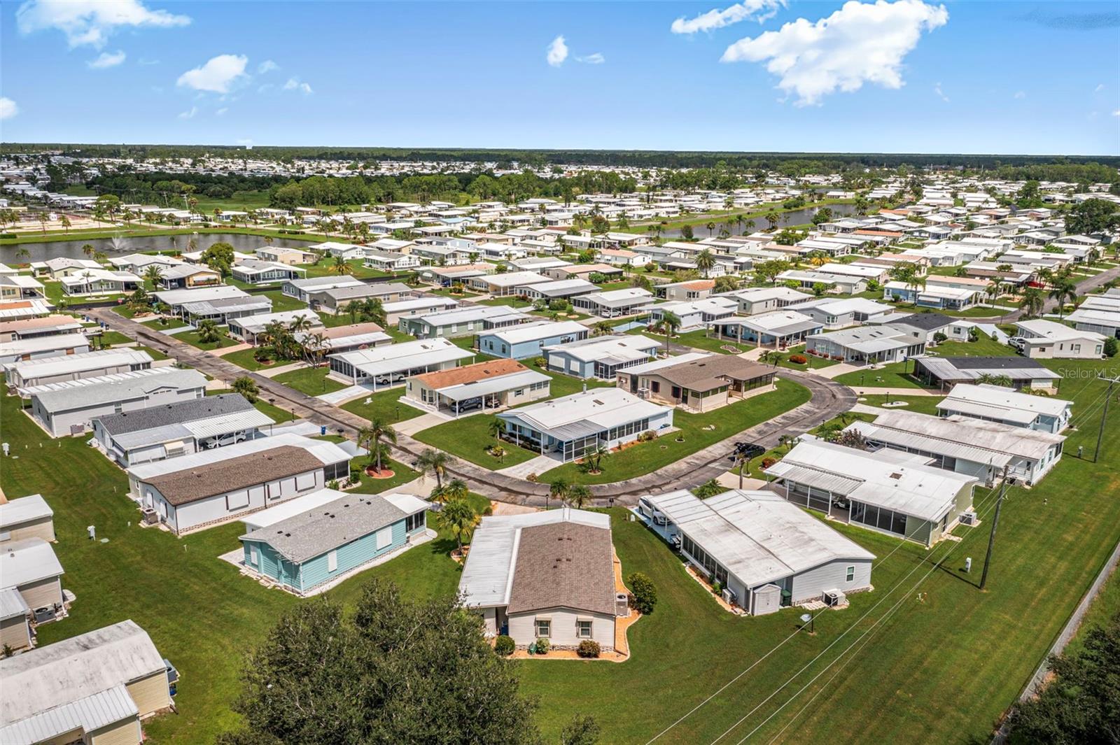 LA CASA MHP CO-OP - Residential