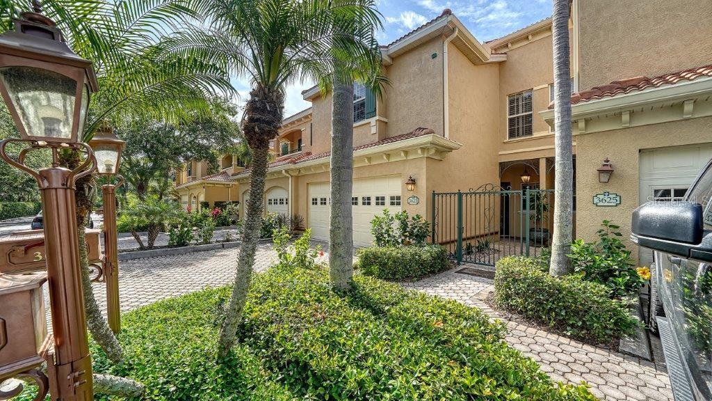 3623 SQUARE WEST LANE 5