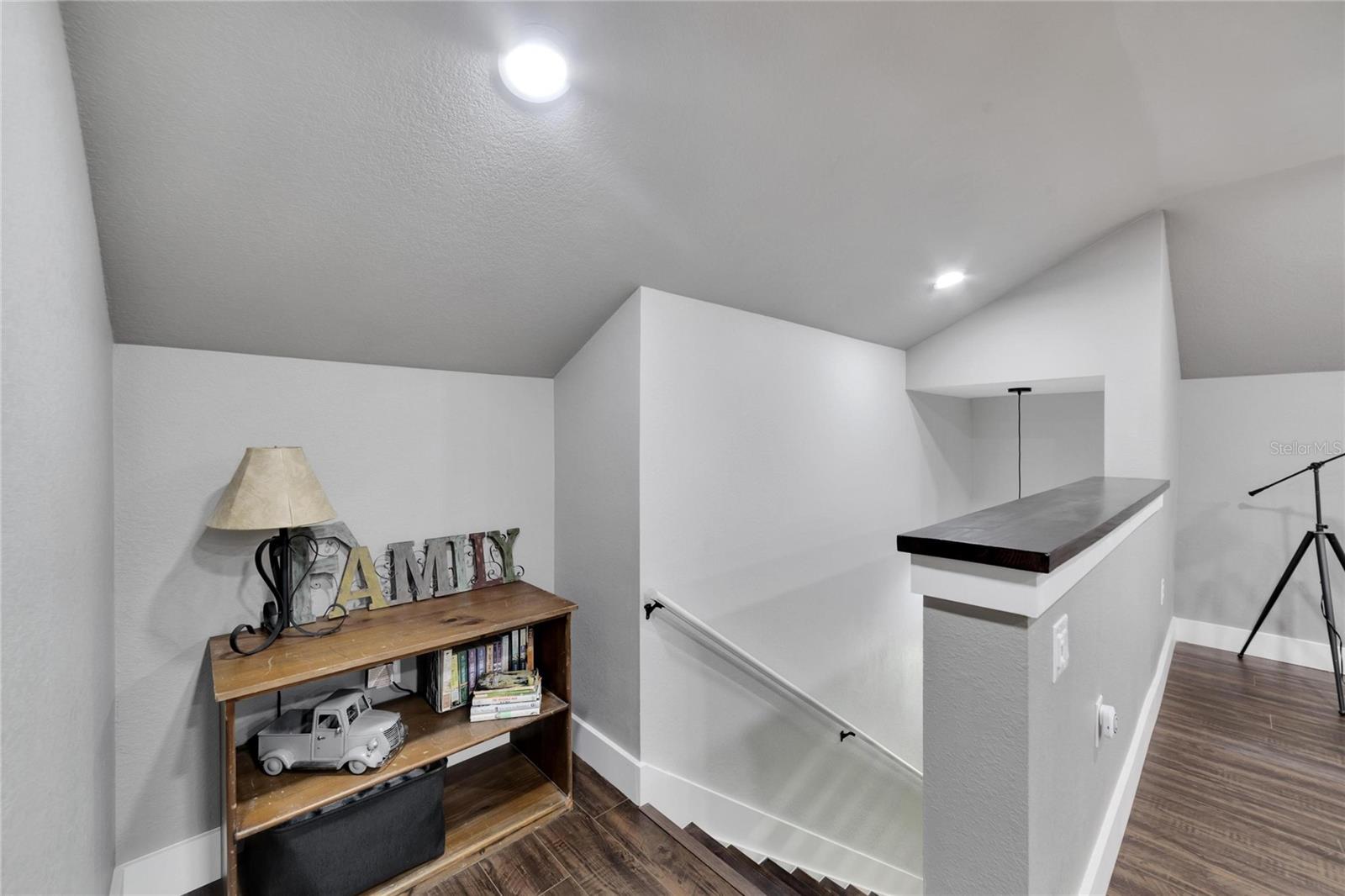 TEMPLE PINES - Residential