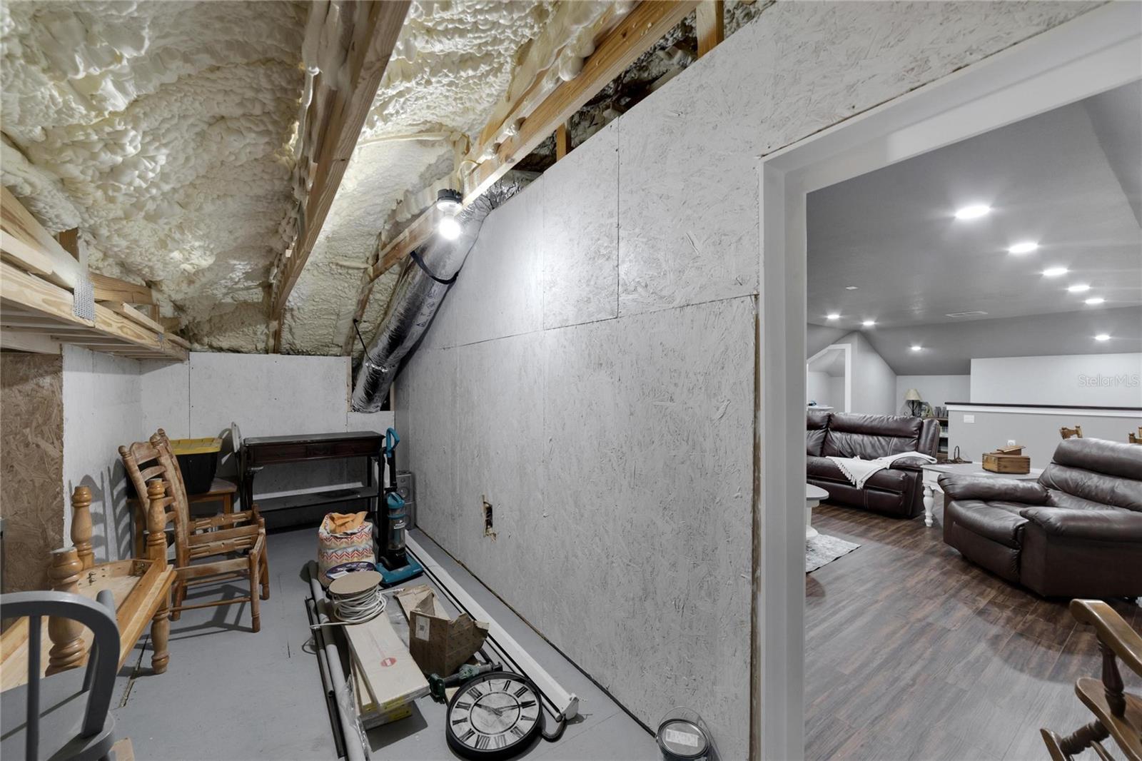 TEMPLE PINES - Residential