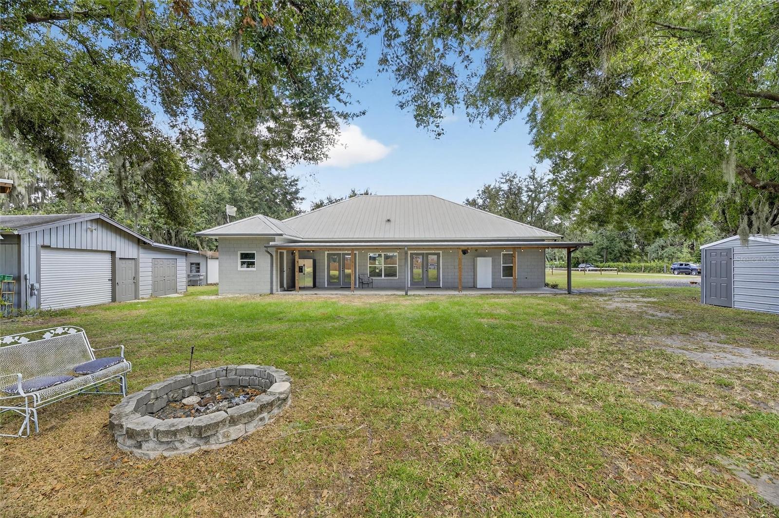 TEMPLE PINES - Residential