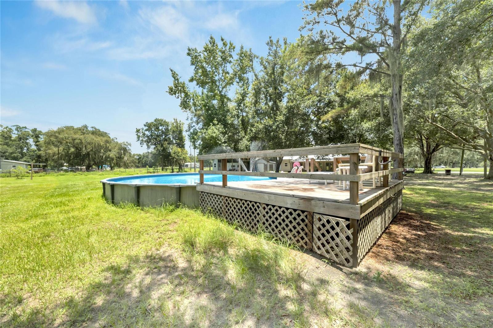 TEMPLE PINES - Residential