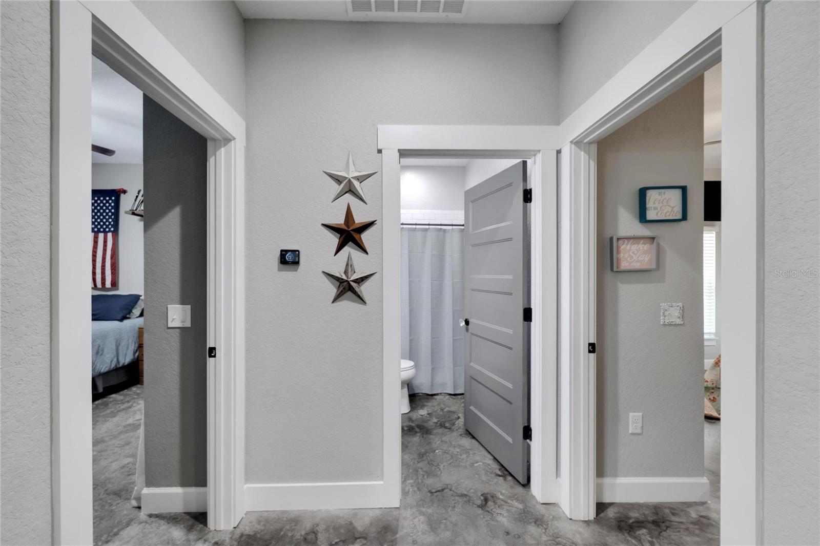 TEMPLE PINES - Residential