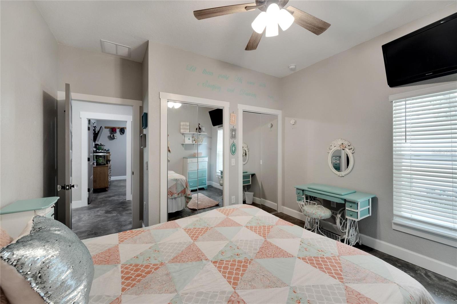 TEMPLE PINES - Residential