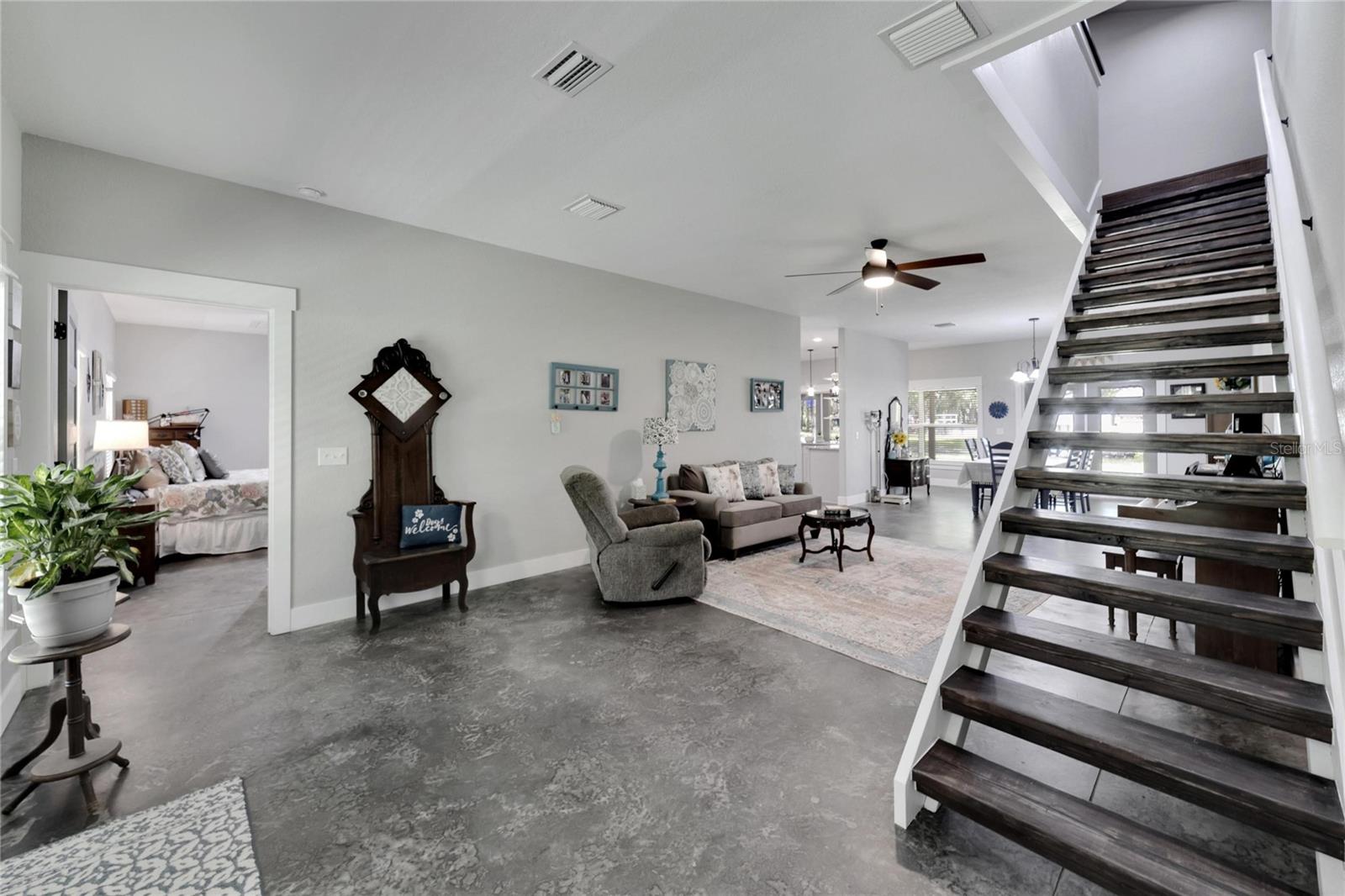 TEMPLE PINES - Residential