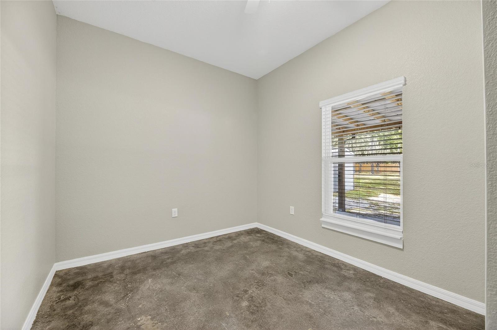 TEMPLE PINES - Residential