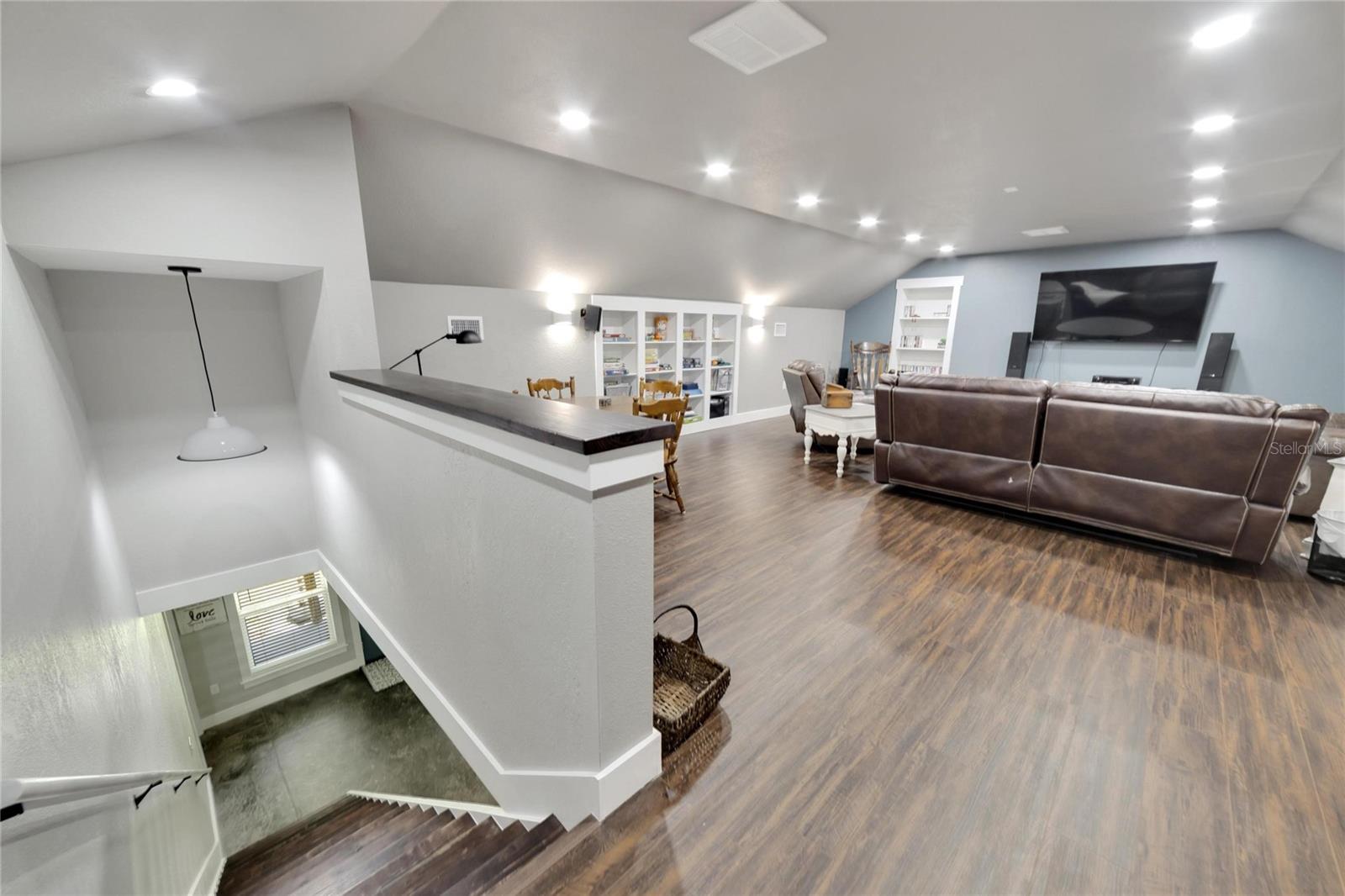 TEMPLE PINES - Residential