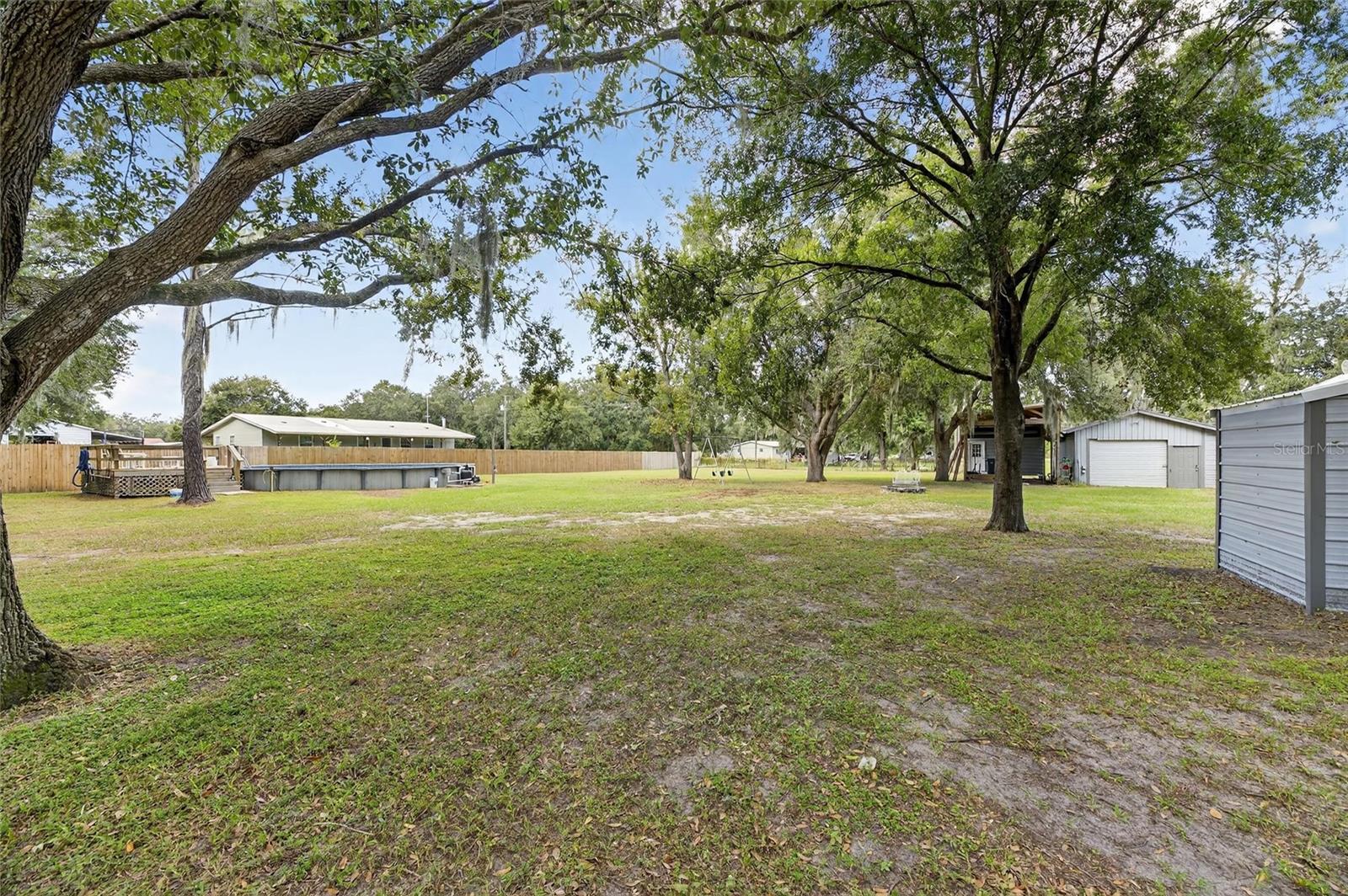 TEMPLE PINES - Residential