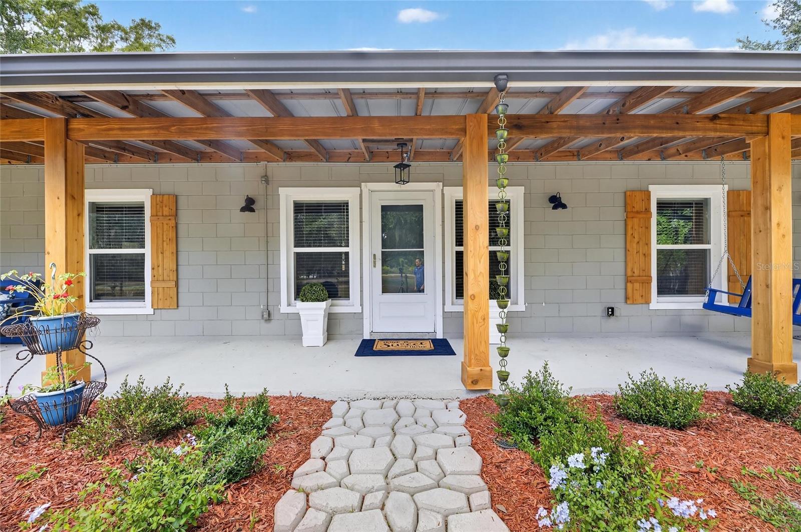 TEMPLE PINES - Residential