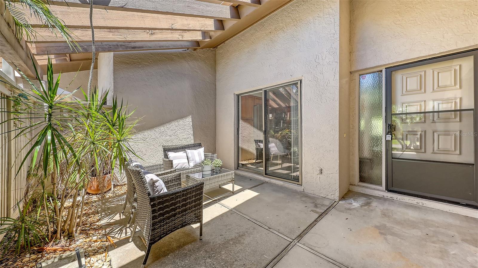 4573 KINGSMERE 27