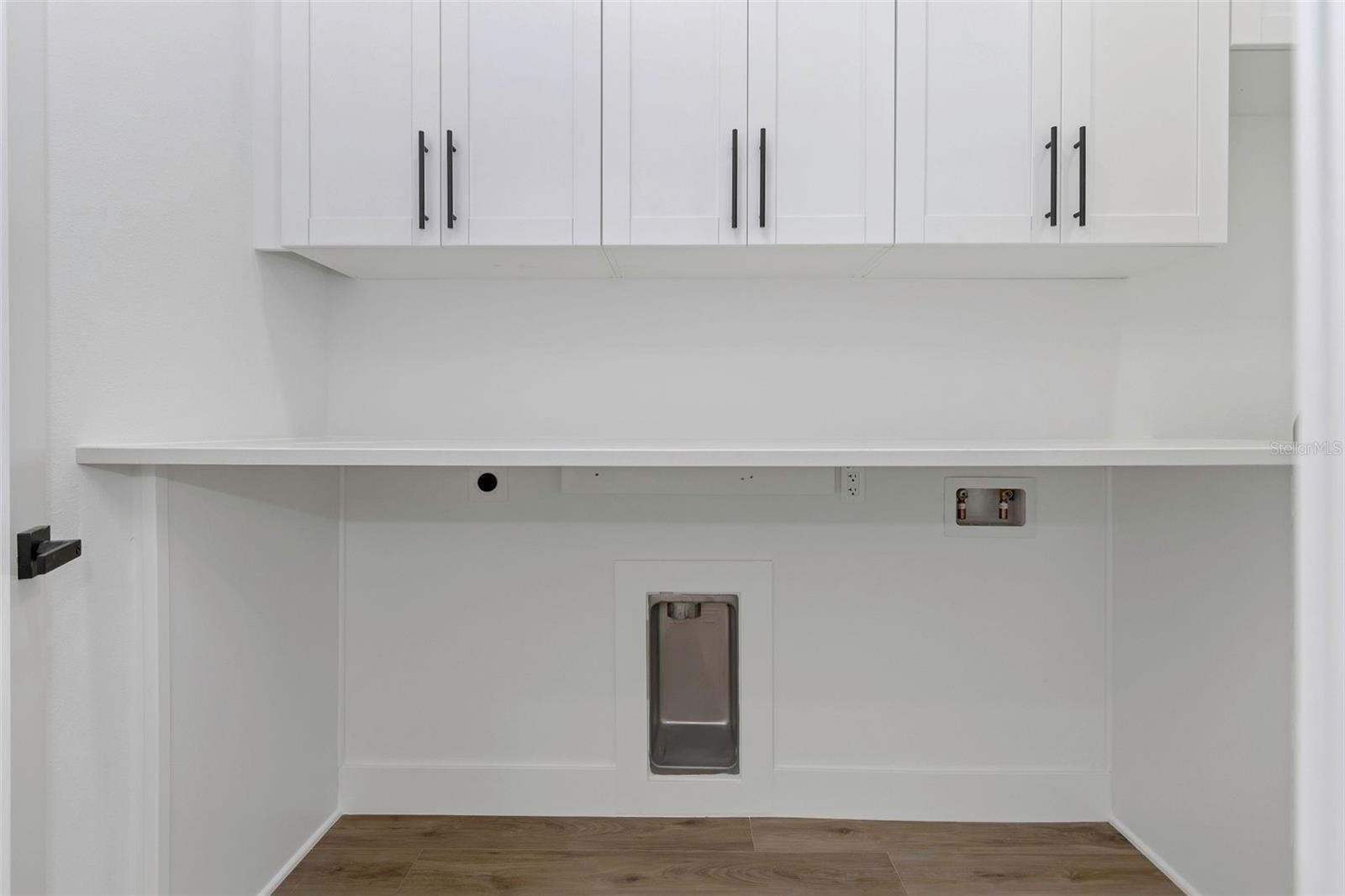 NEWPORT UNIT 1 - Residential