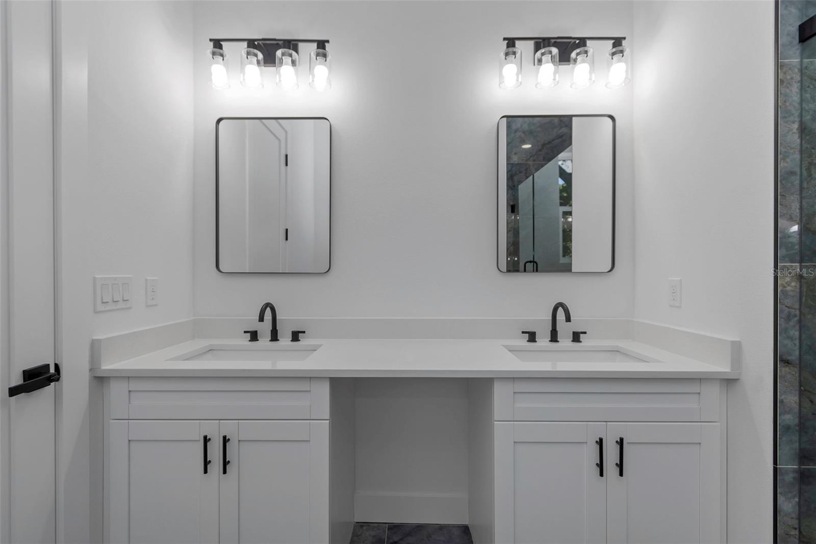 NEWPORT UNIT 1 - Residential