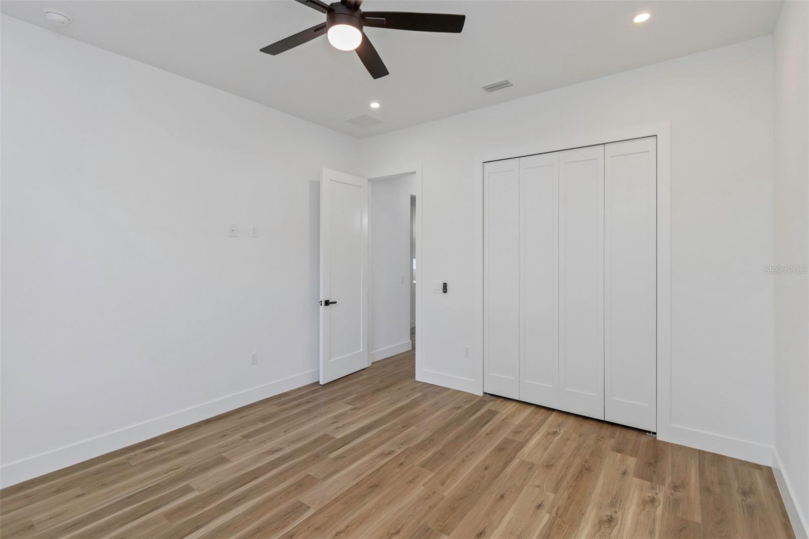 NEWPORT UNIT 1 - Residential