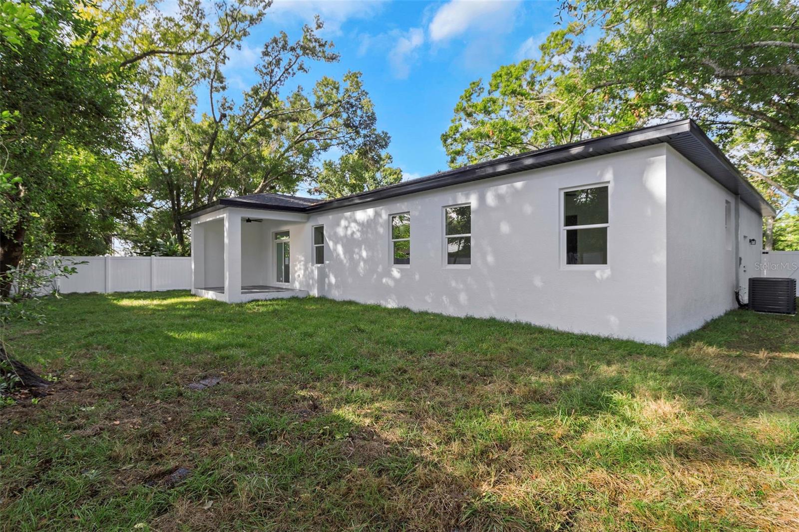 NEWPORT UNIT 1 - Residential