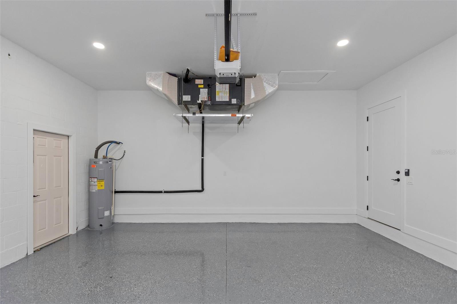 NEWPORT UNIT 1 - Residential