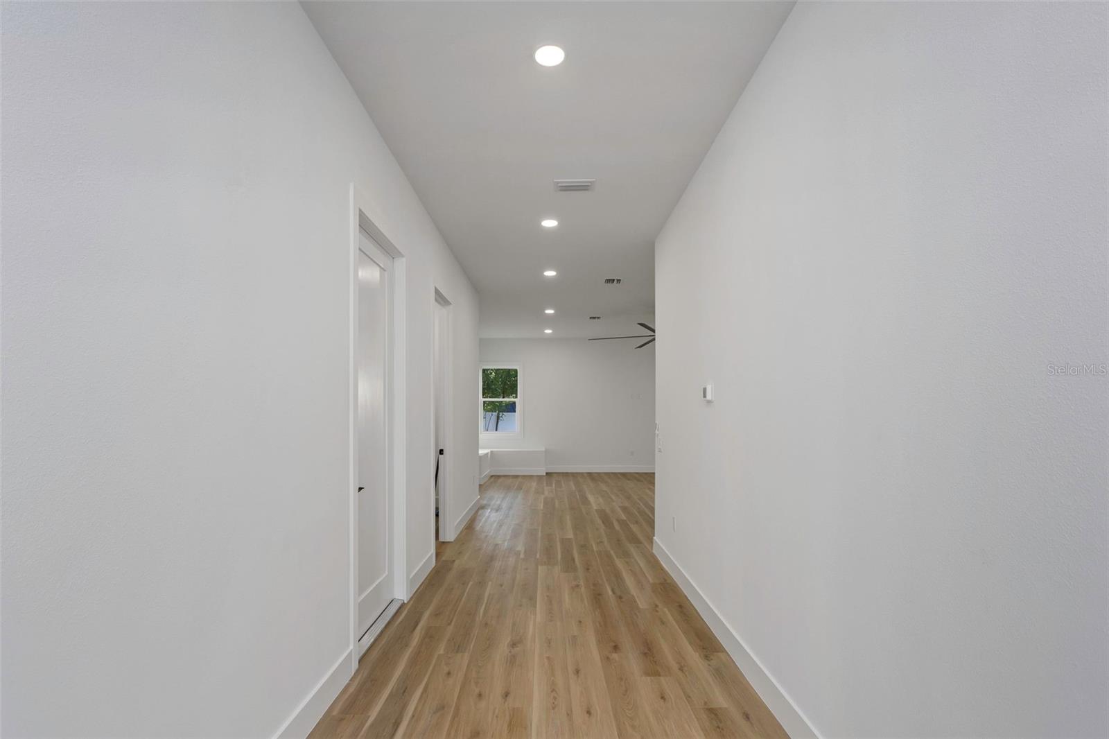 NEWPORT UNIT 1 - Residential