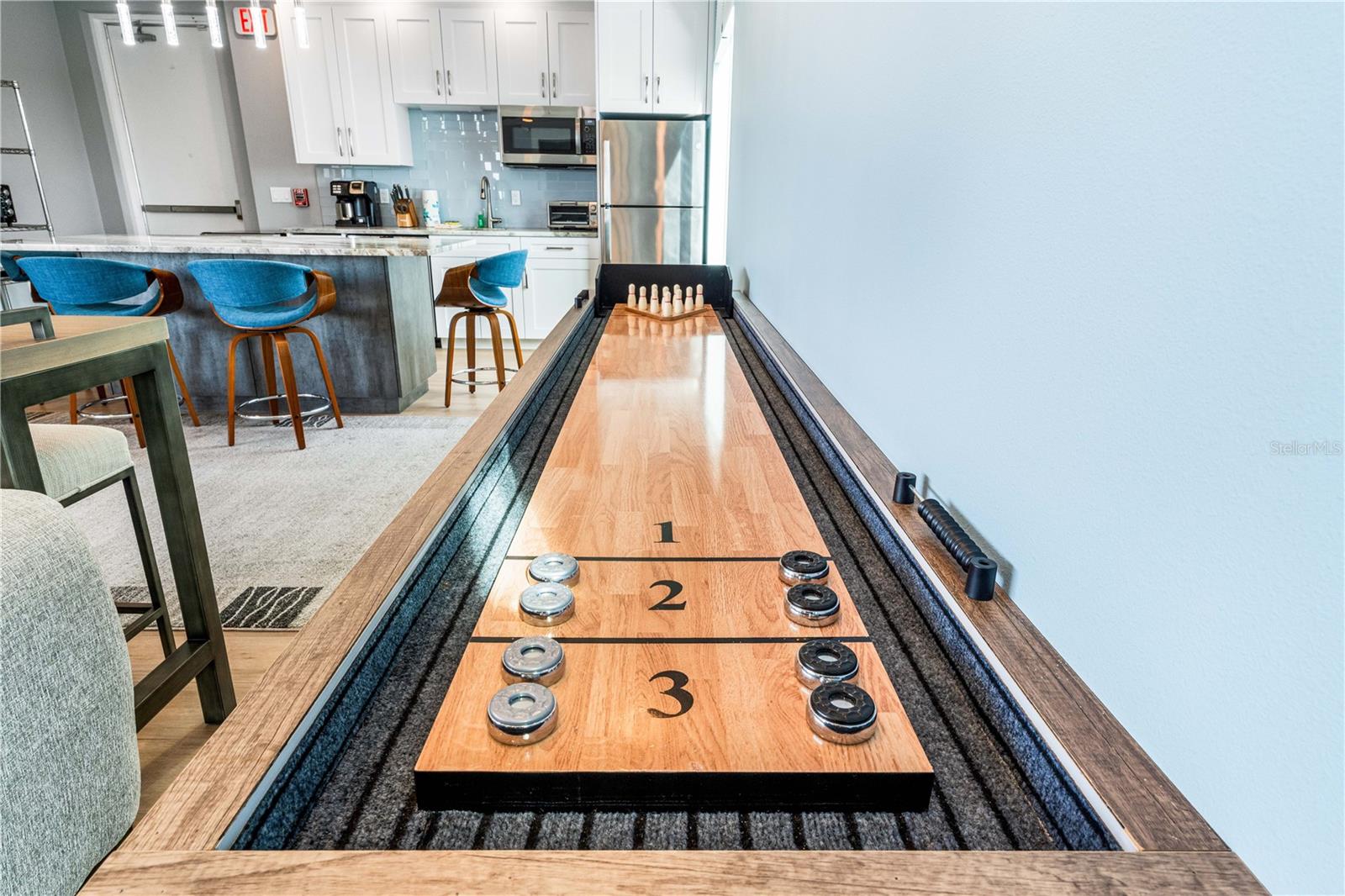 BEACH HOUSE RESIDENCES - Residential