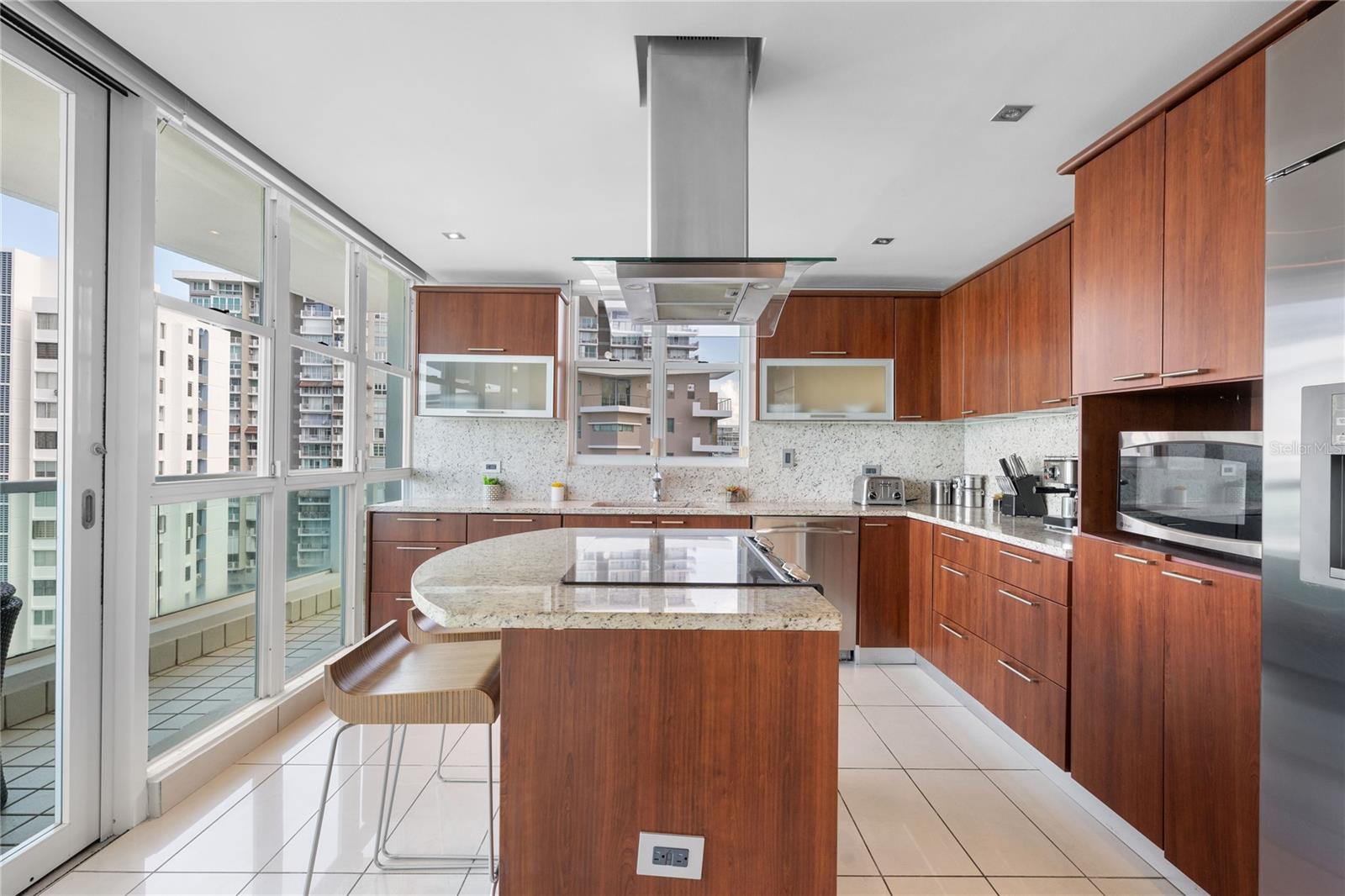 CONDOMINIO OCEAN VIEW - Residential