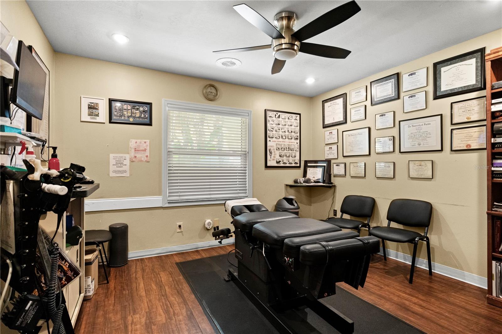 LAMBRECHTS REP - Commercial Sale