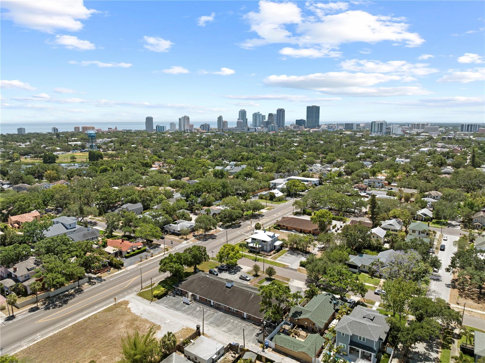 LAMBRECHTS REP - Commercial Sale