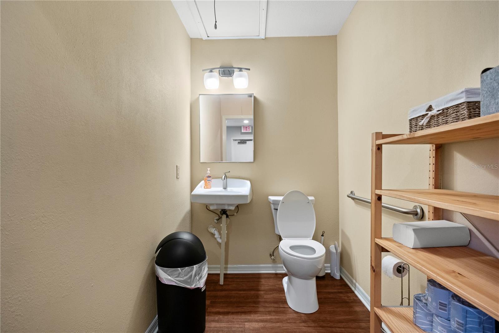 LAMBRECHTS REP - Commercial Sale