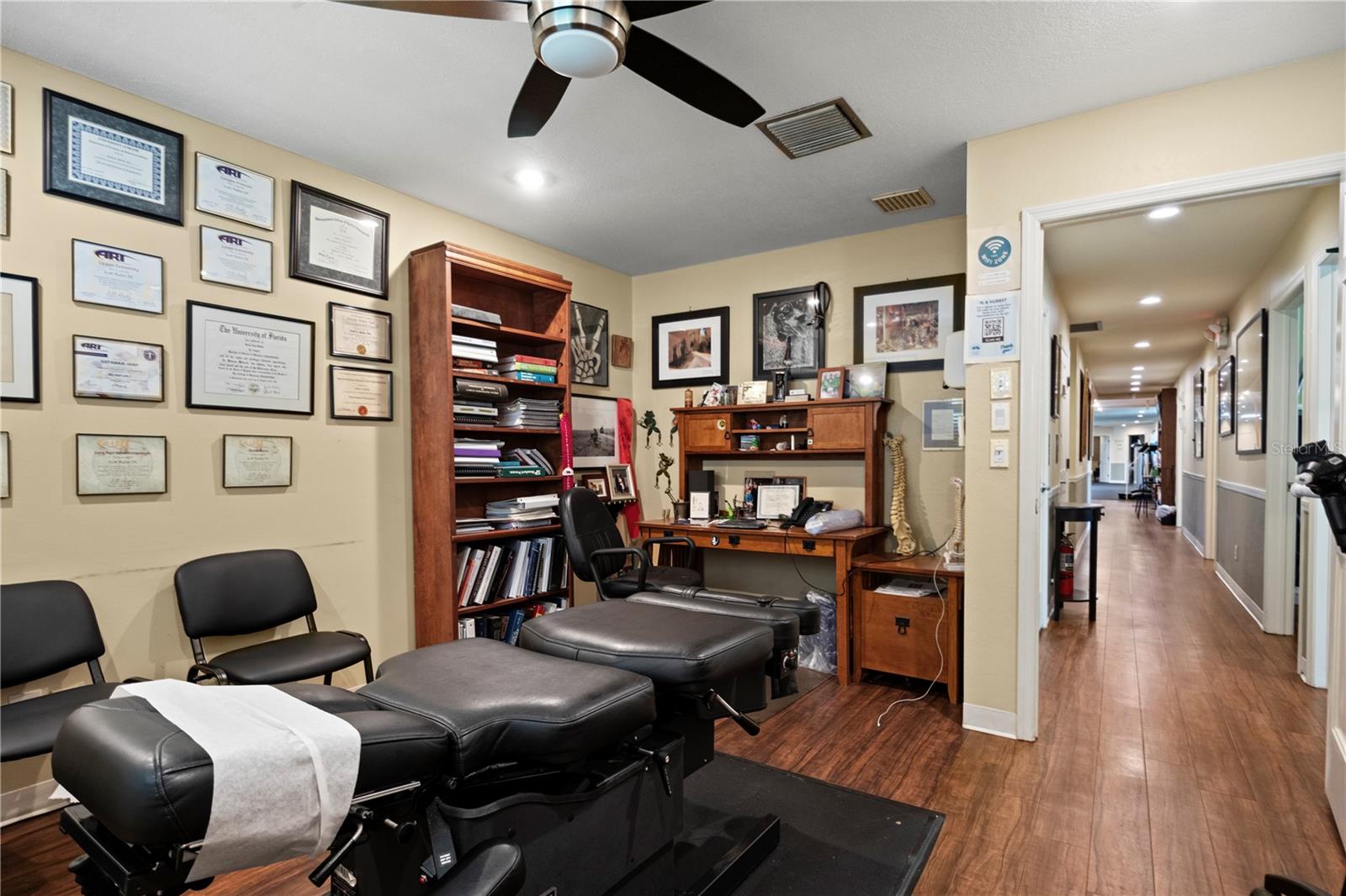 LAMBRECHTS REP - Commercial Sale