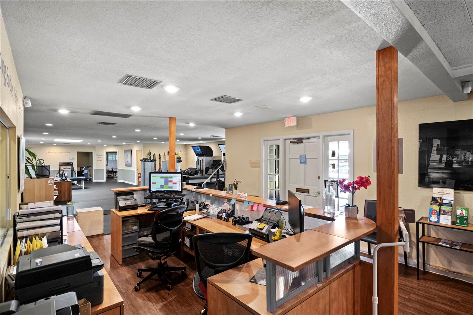 LAMBRECHTS REP - Commercial Sale