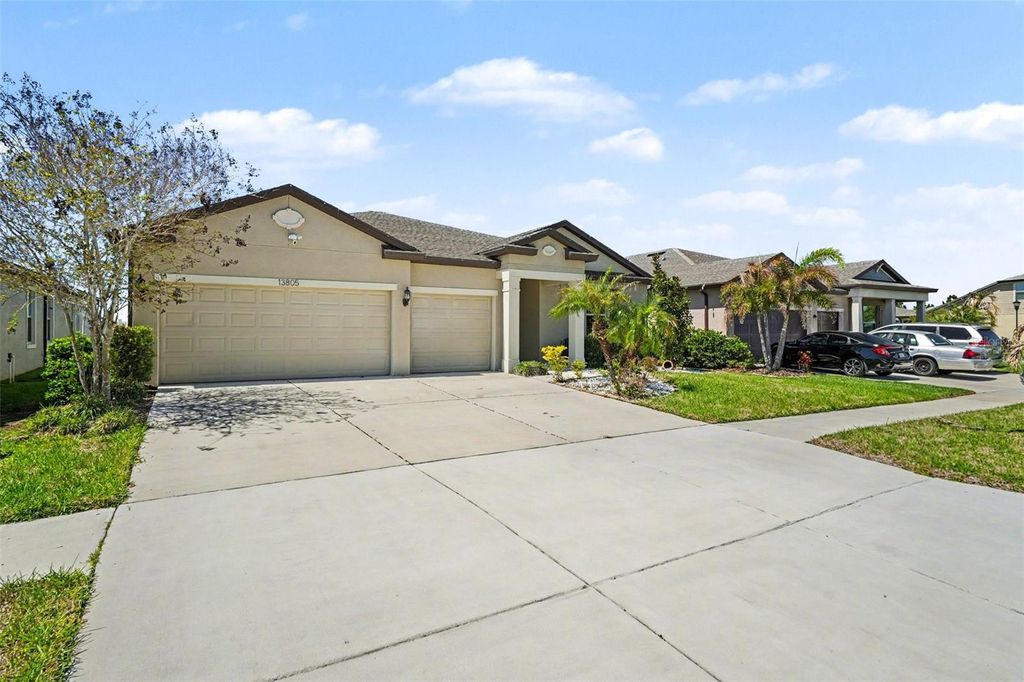 Photo of 13805 Tonya Anne Drive, Riverview, FL 33579 (MLS # TB8469193)