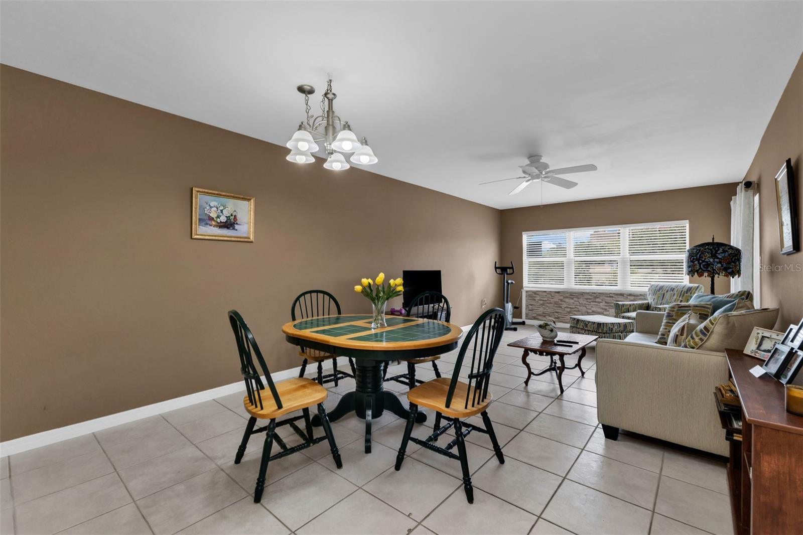 PLAZA VIEW PH 02 - Residential