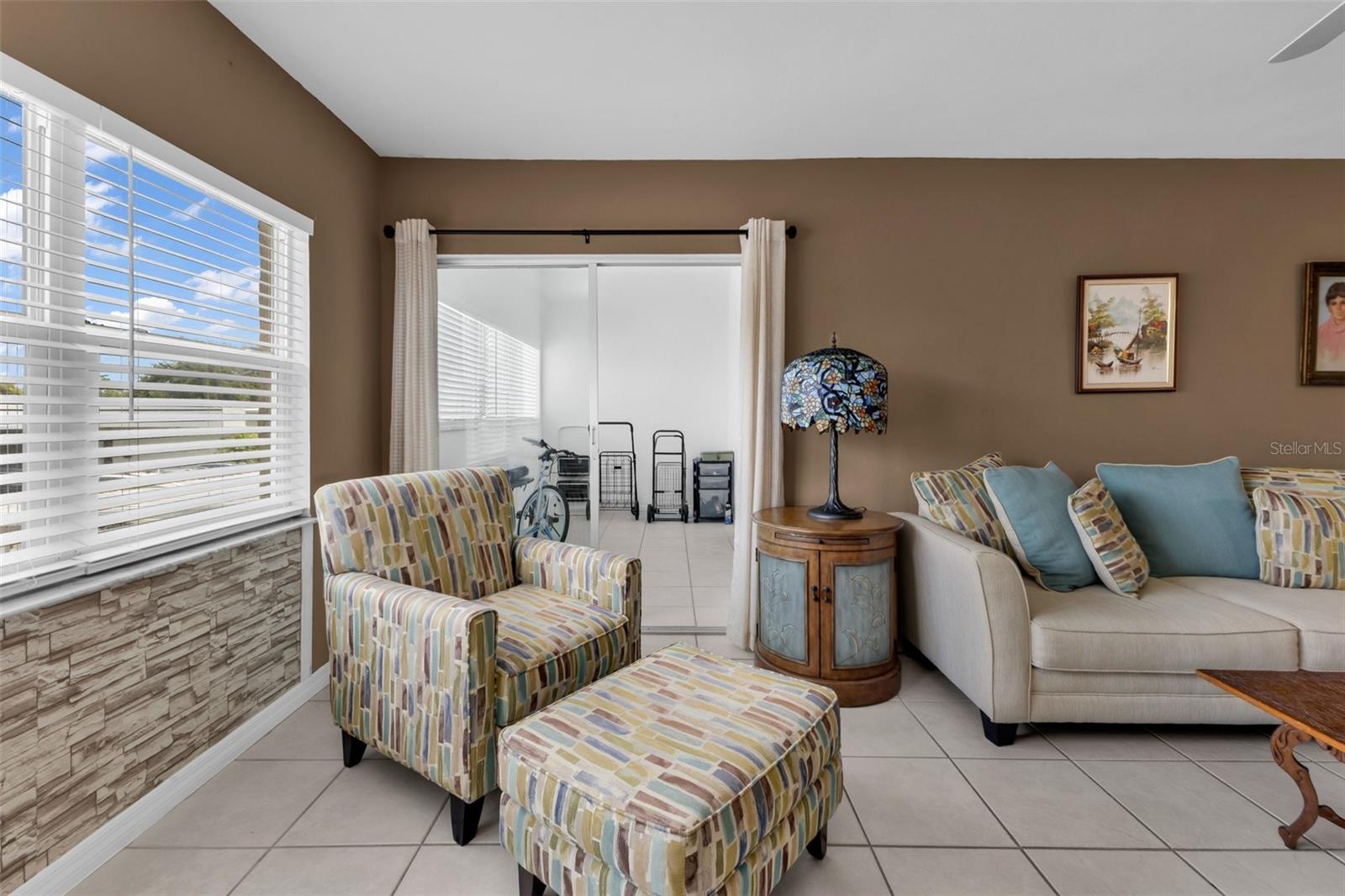 PLAZA VIEW PH 02 - Residential