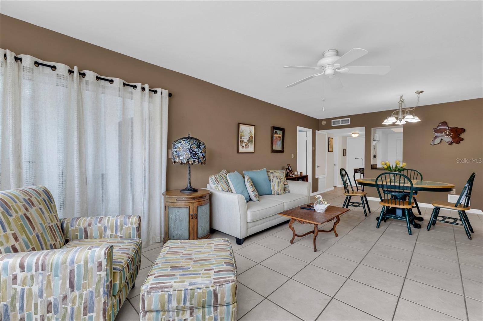 PLAZA VIEW PH 02 - Residential