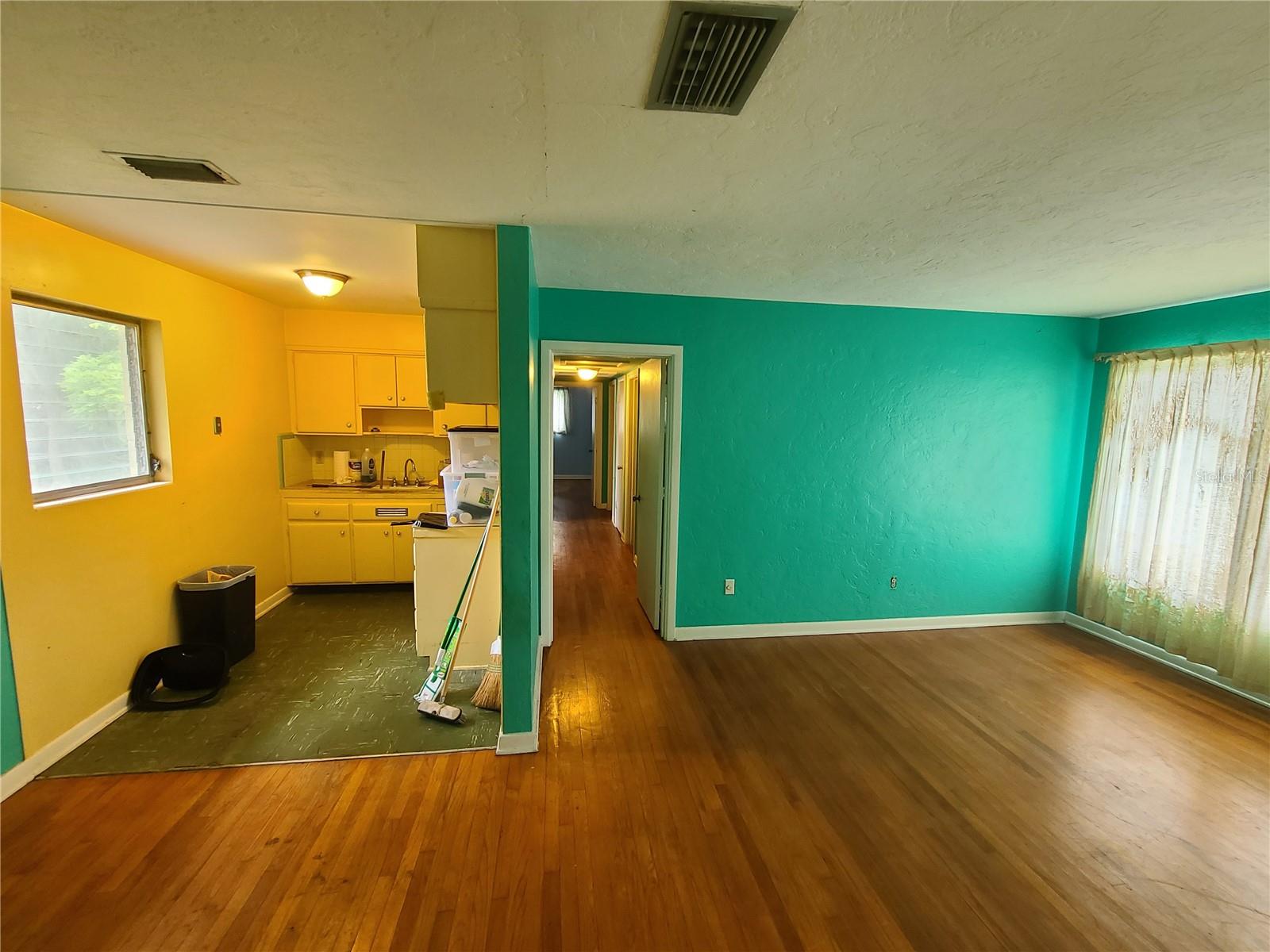 217 NW 36TH STREET