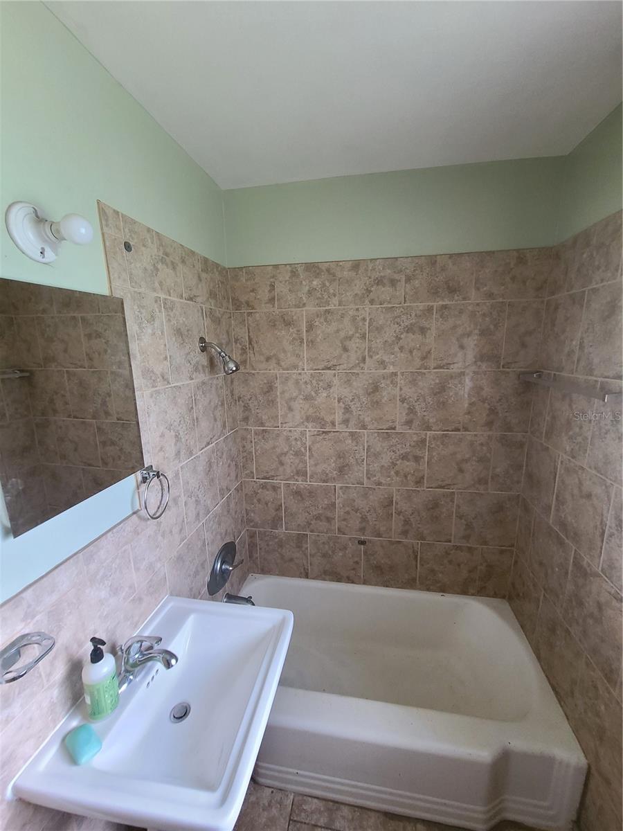 217 NW 36TH STREET