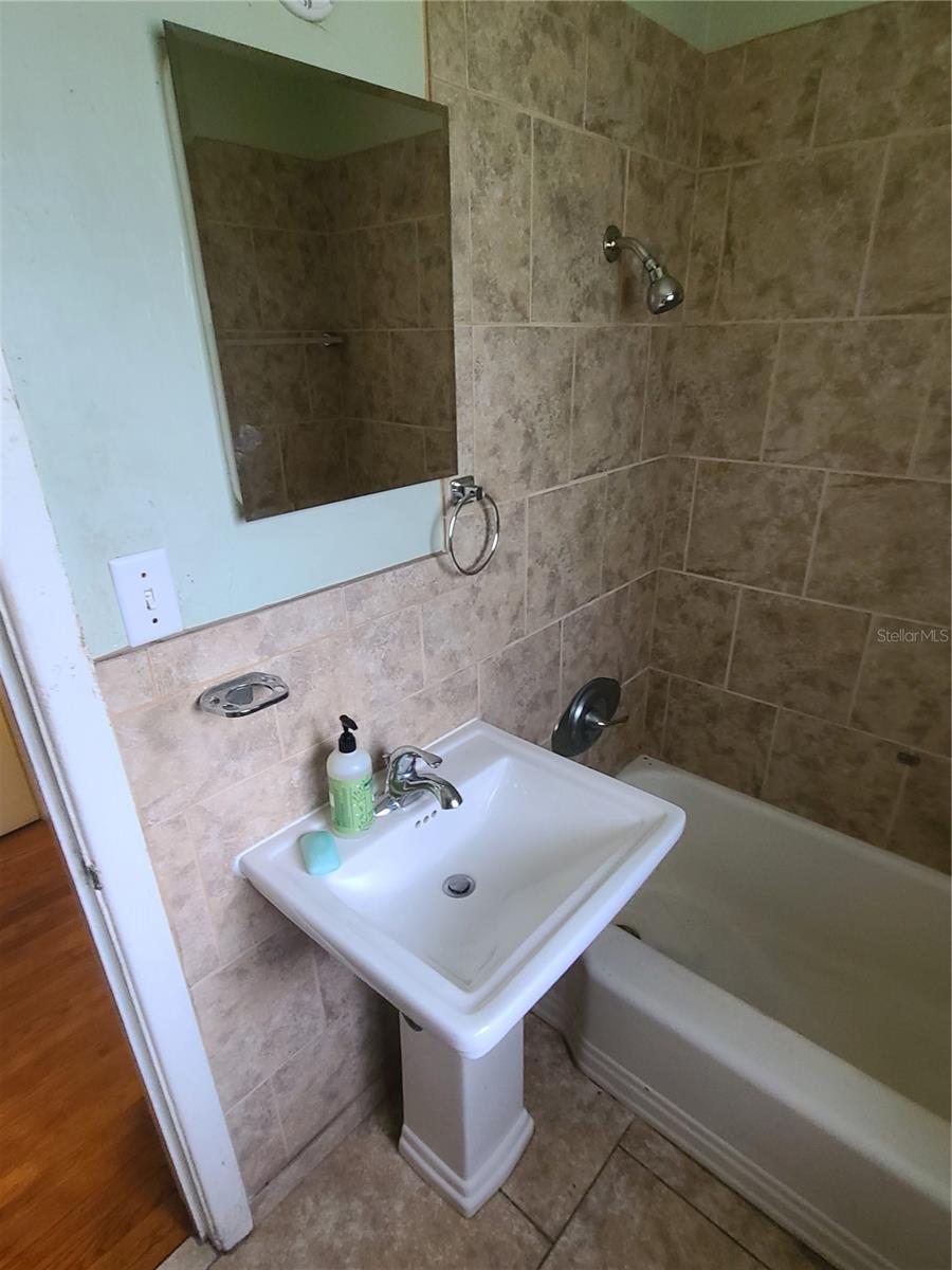 217 NW 36TH STREET