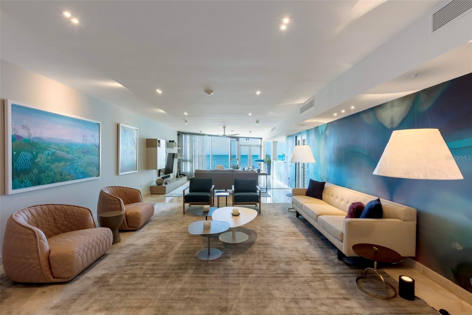 AZURE BEACH - Residential