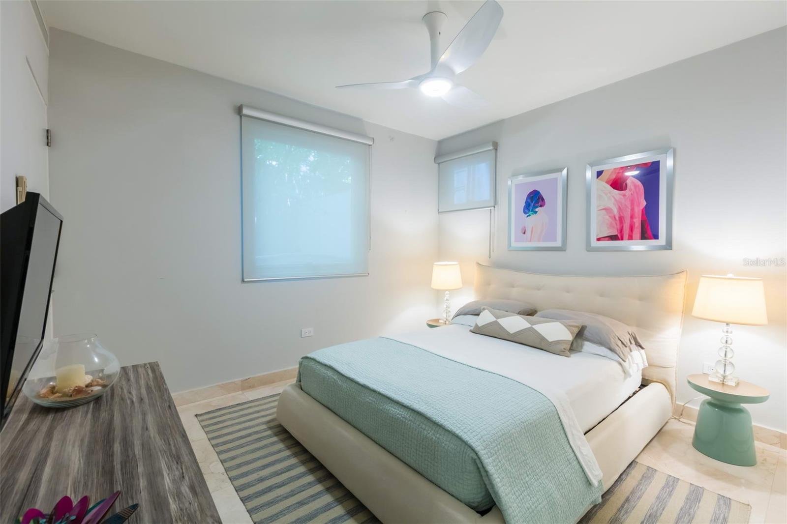 AZURE BEACH - Residential